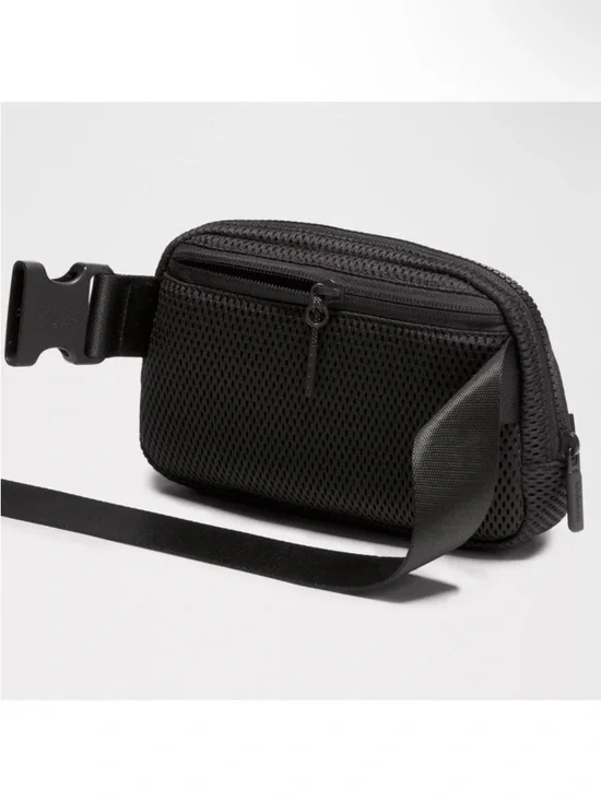 lululemon athletica Black Mesh Belt Bag - Minimalist Waist Pack - Picture 3 of 5